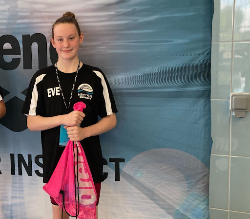 Ponteland High’s Eve Hallissey (Year 8)  wins prize at National Arena Junior swimming League  Final in Coventry